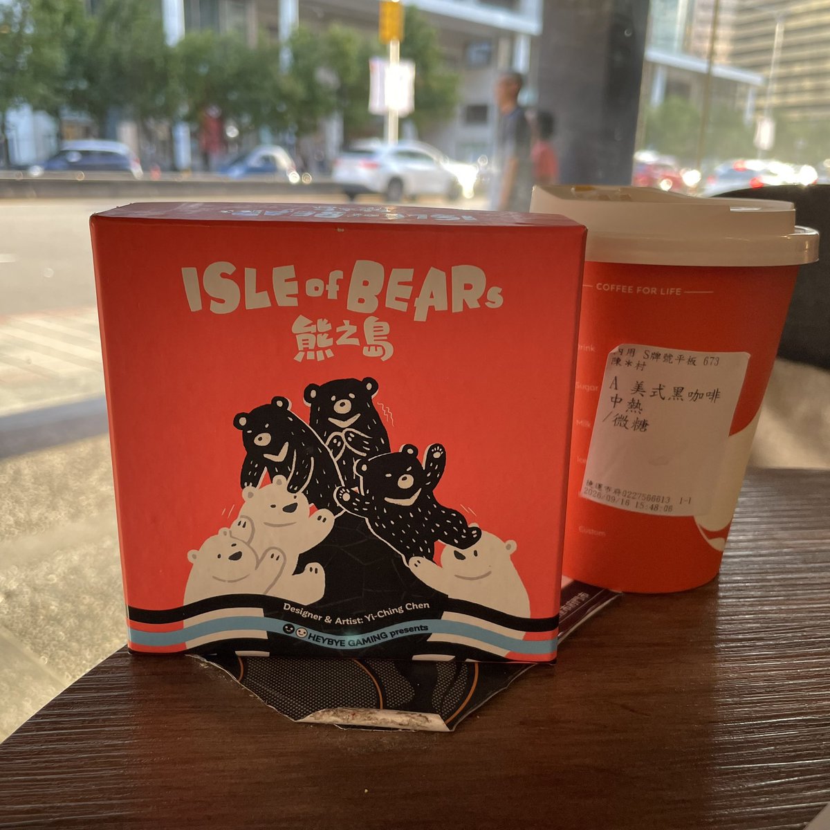 TaiwanBGdesign's tweet photo. Isle of Bears. 
You can get it at SPIEL Essen and Tokyo Game Market. ;)

https://t.co/PPcpJMuhMe https://t.co/tUpysHU1jg