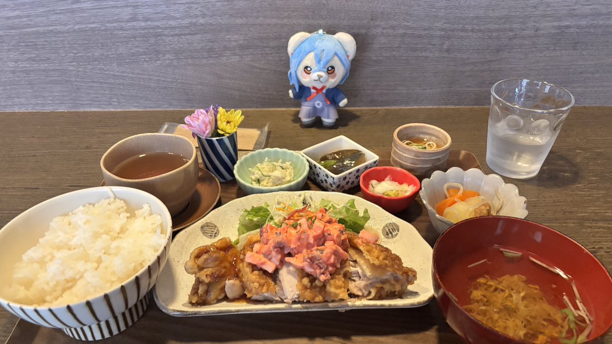 SORA20011213's tweet photo. 古民家カフェ行ってきましたわん♡ https://t.co/JAxNKO5tT7