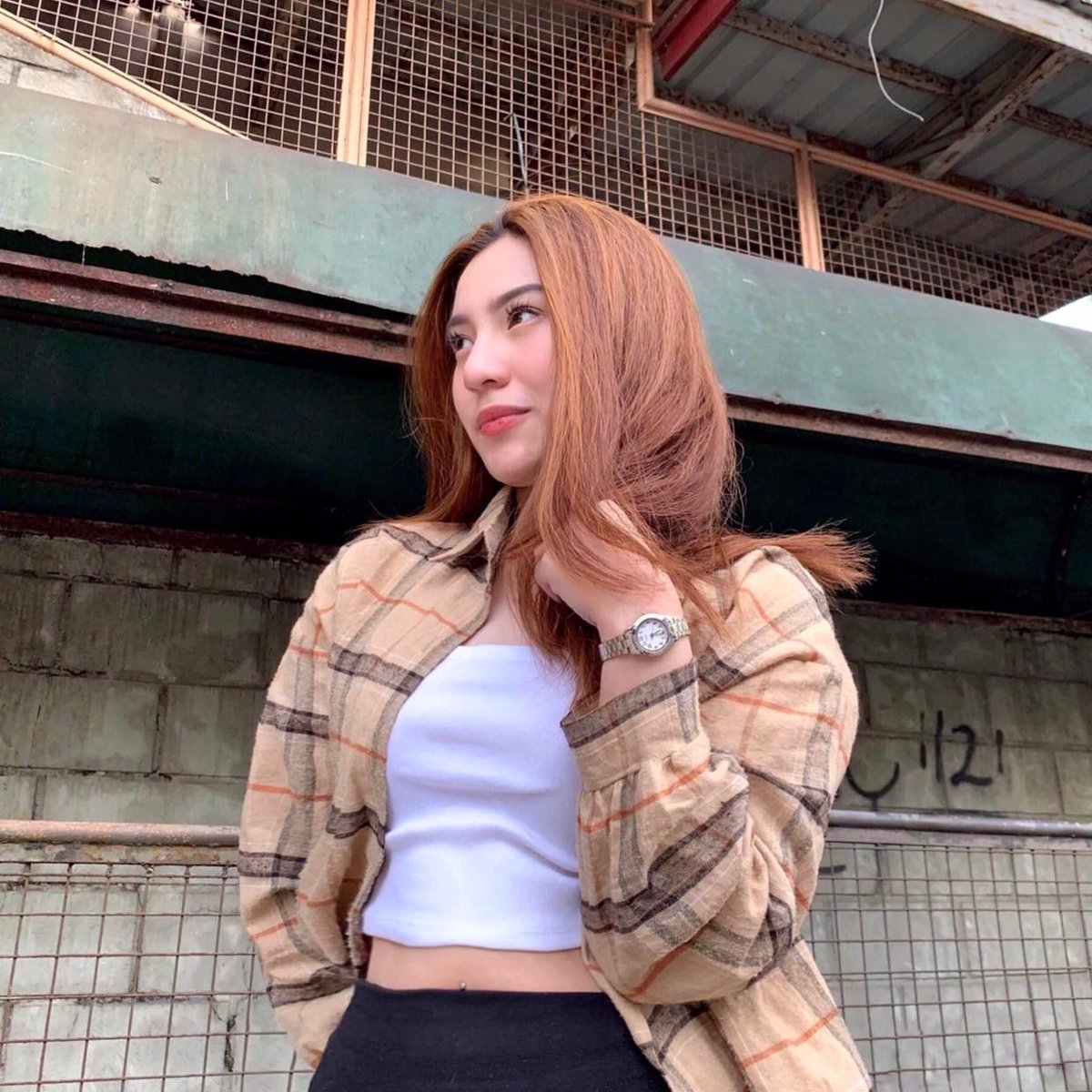 anachayunk's tweet photo. Altrina mariz

https://t.co/SAanVqC78A https://t.co/zL0mU47nJW
