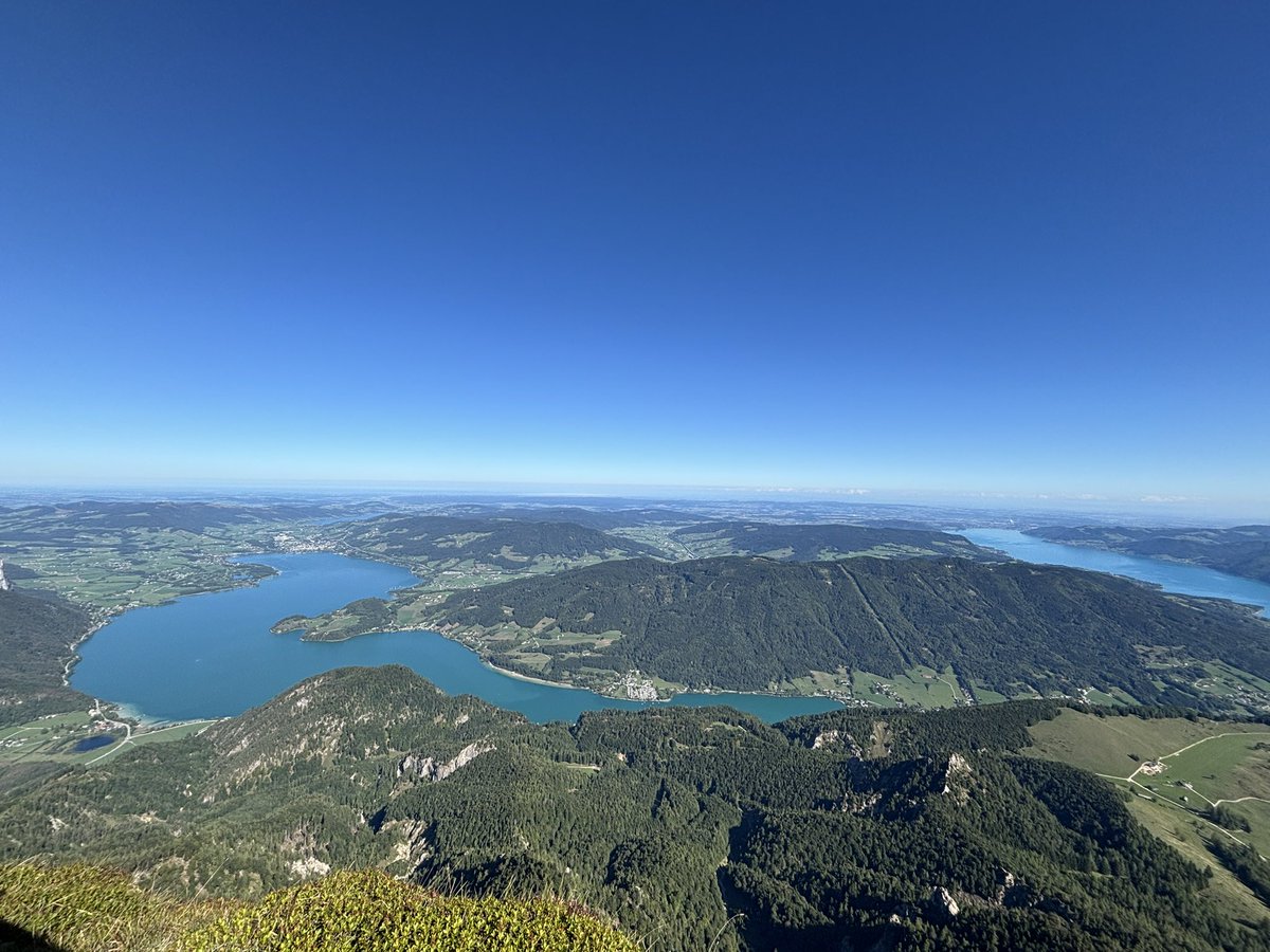 J_Pine_Savage's tweet photo. Up early on the steam engine cog-wheel train to catch these amazing views of three alpine lakes-#Mondsee, #Wolfgangsee and #Attersee. #salzkammergut https://t.co/piLezOA6bK