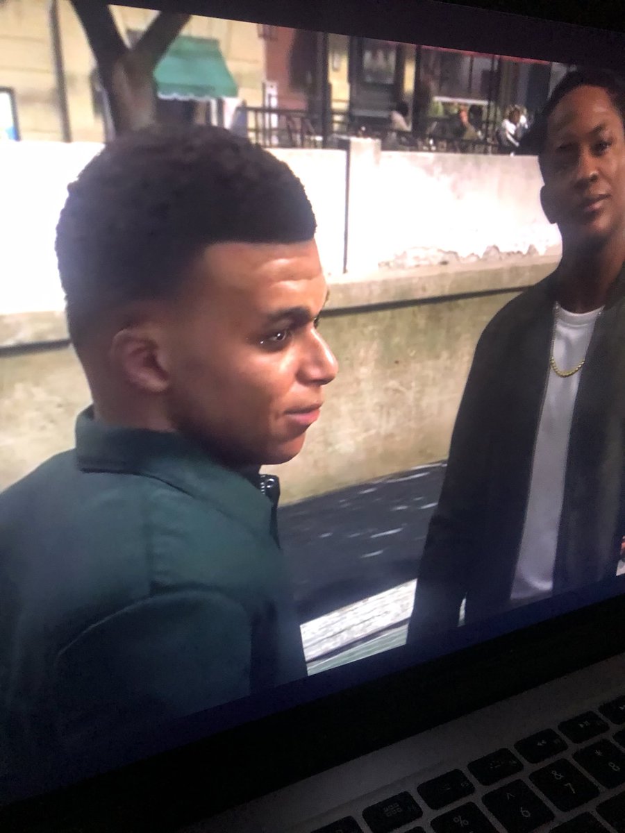 bvmbv_'s tweet photo. Alex Hunter is back in #FC27 
Its giving #FIFA17 nostalgia>>>> https://t.co/qwWXf0nnXZ