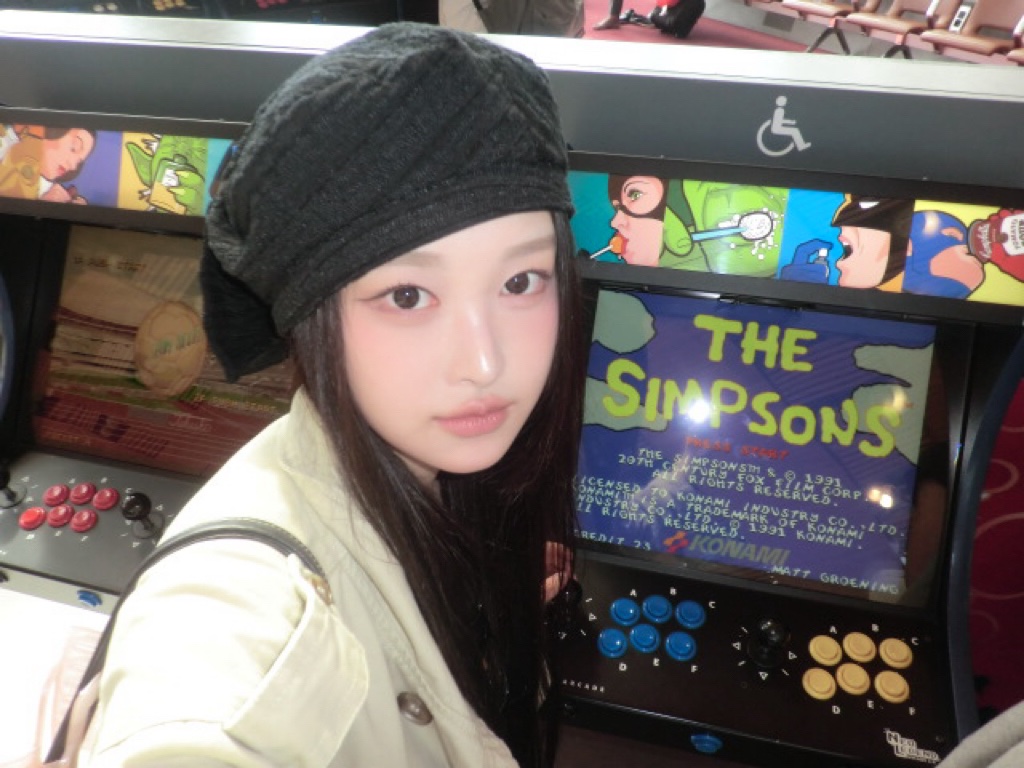 sa2m2nam3's tweet photo. #SAY_SOHA   

𝙂𝙖𝙢𝙚 𝙜𝙞𝙧𝙡👾🎮

#소하 #SOHA #ソハ 
#SAYMYNAME #세이마이네임 #SMN #セマネ https://t.co/mNM9YQ9wjl