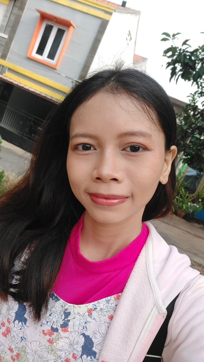 luaeiv tweet picture