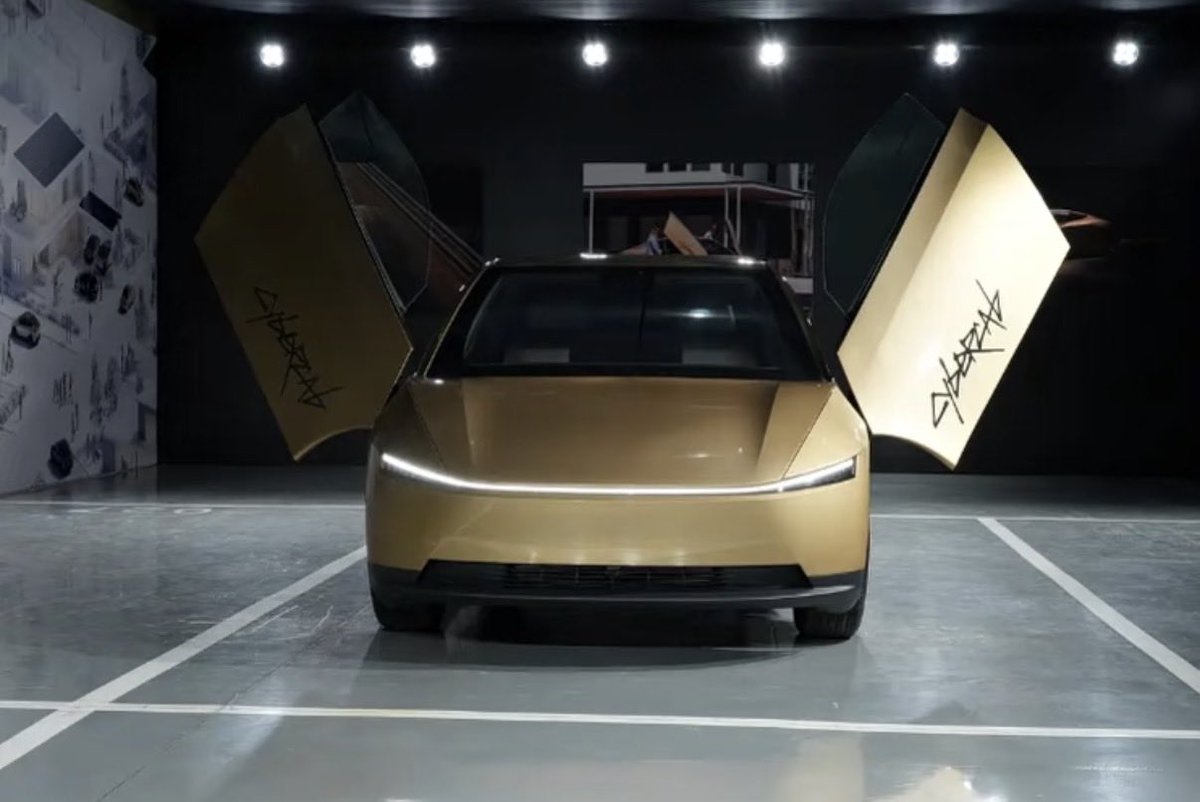 TeslaNewswire's tweet photo. 🇨🇳 12 pics of the Tesla Cybercab on display in China https://t.co/QKwqY8Pcp9