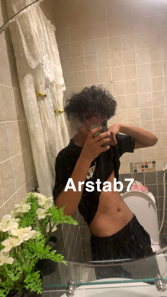 Arstab7's tweet photo. توووي صاحي من النوم و مجحممم ابي كس ولا خرق من جده نحاف بس الجاد يجي خاص 
وشرايكم معضل ولا😝. ؟ https://t.co/J6O0sVnuV7