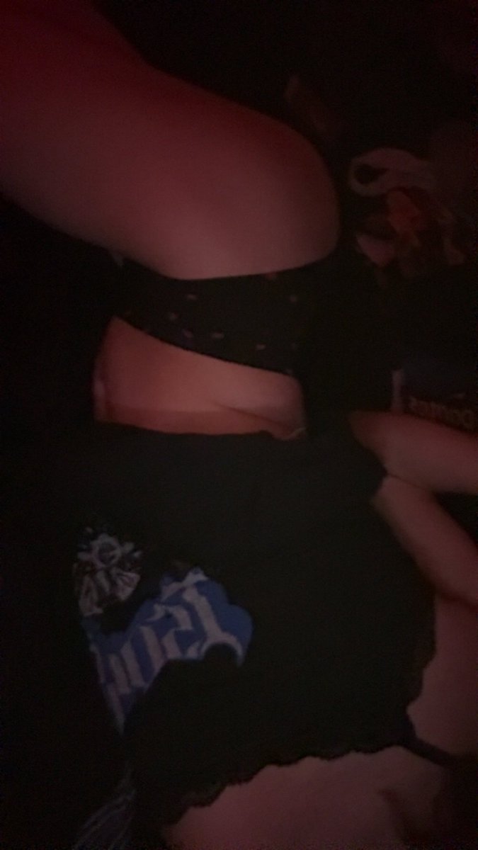 _gh0st_hound_'s tweet photo. Am I cute heheh :33 #femboy https://t.co/t6irau7lbZ