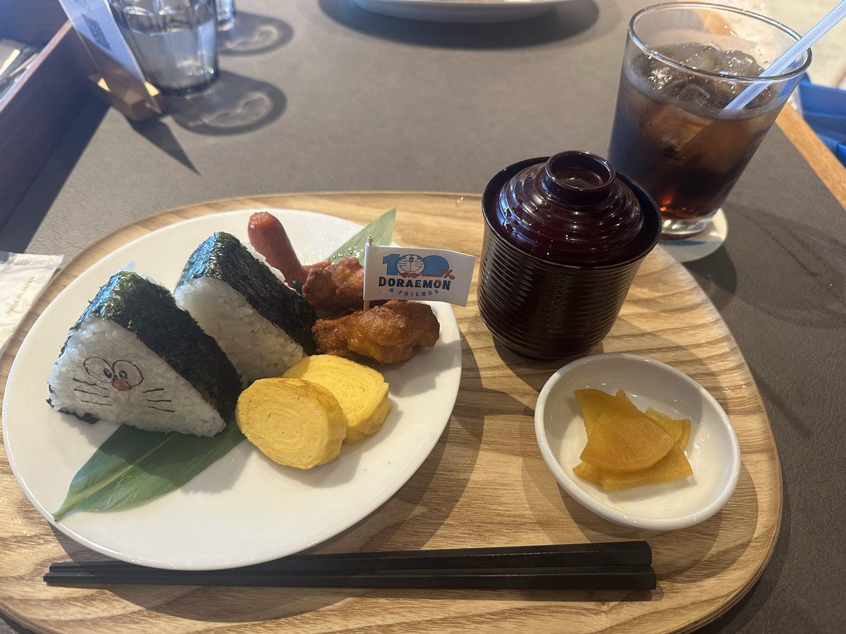 Jerunite_DBD's tweet photo. おにぎりドラえもんいただきます🍙 https://t.co/Hvn5cL2uaD