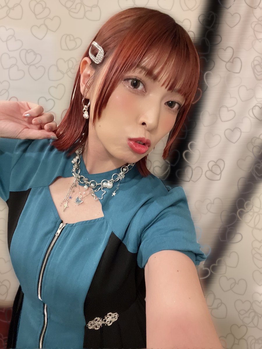 kudomayu_new's tweet photo. 改めまして #工藤真由 バースデーLIVE #MAYUFES 2026にお越しくださった皆さん本当にありがとうございました🙂↕️💖
幸せいっぱいのLIVEでした🥰✨🎶
そして沢山のお祝いメッセージありがとうございます😍❣️
これからも私らしく楽しんでいきたいと思います🥰
本当にありがとうございました😆🫶🏻❤️ https://t.co/LfeMxMWWrB