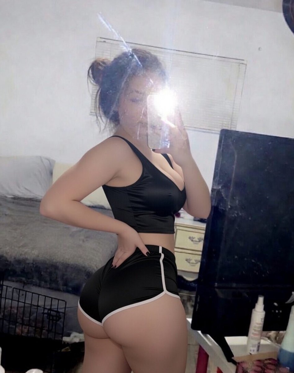 dvdvd12513's tweet photo. dm to submit (dms open for submission no limits) #submission https://t.co/6W0rB7bK5a