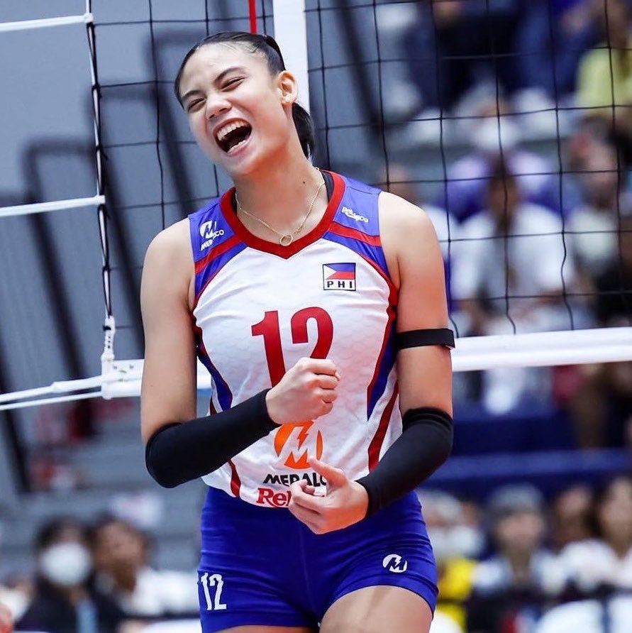 volleytiger's tweet photo. STILL A GOOD JOB, LADIES! 🇵🇭

Statistics against China (3 sets)

ANGEL CANINO
14 points
• 13 attacks (46.43%)
• 1 ace

EYA LAURE
10 points
• 10 attacks (55.56%)

ALYSSA SOLOMON
9 points
• 8 attacks (36.36%)
• 1 block https://t.co/EozGrpdwVo