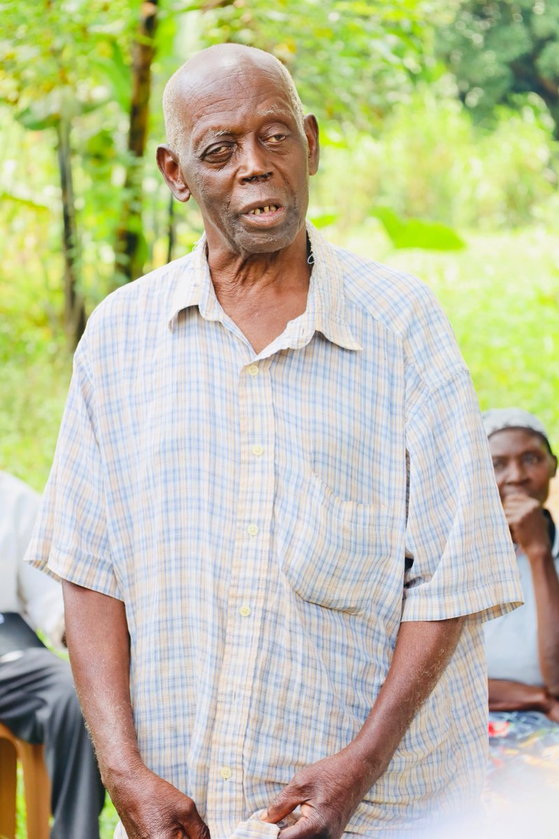 Mglsd_UG's tweet photo. Older persons have requested Minister Mbabazi to explore ways of putting in place a health insurance scheme for the older citizens, to enable them to access good health care in their communities. The social grants should also be increased, they asked. https://t.co/1GN2tcccif