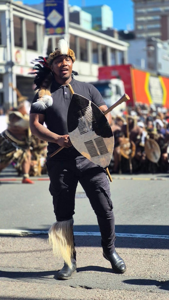 XolaniKhumalo_'s tweet photo. 🎉🎂🎉 Here’s to another year of patriotism! 

Ngiyabonga Nkosi ngoku ngigcina, ungivikele kuze kube lana. https://t.co/DbrSfTmQPH
