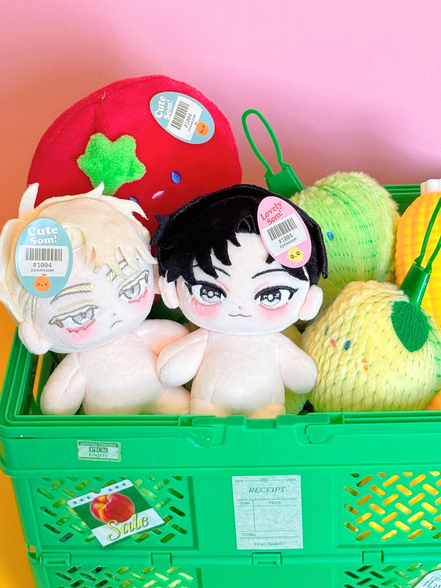 ZZANGSOM_'s tweet photo. 🧸🪡🏥

- 10cm 바디교체
- 볼터치, 경락

얼굴만 있는 키링에 바디를 이식 해서 이것이 헤드 이식인가 바디 이식인가 깊생을 하게 만들었지만 일단은 바디 교체로,,!! ^//^)9

#장샴 #장미와샴페인 #짱솜됐솜 #솜병원 https://t.co/mV7BIThJhW