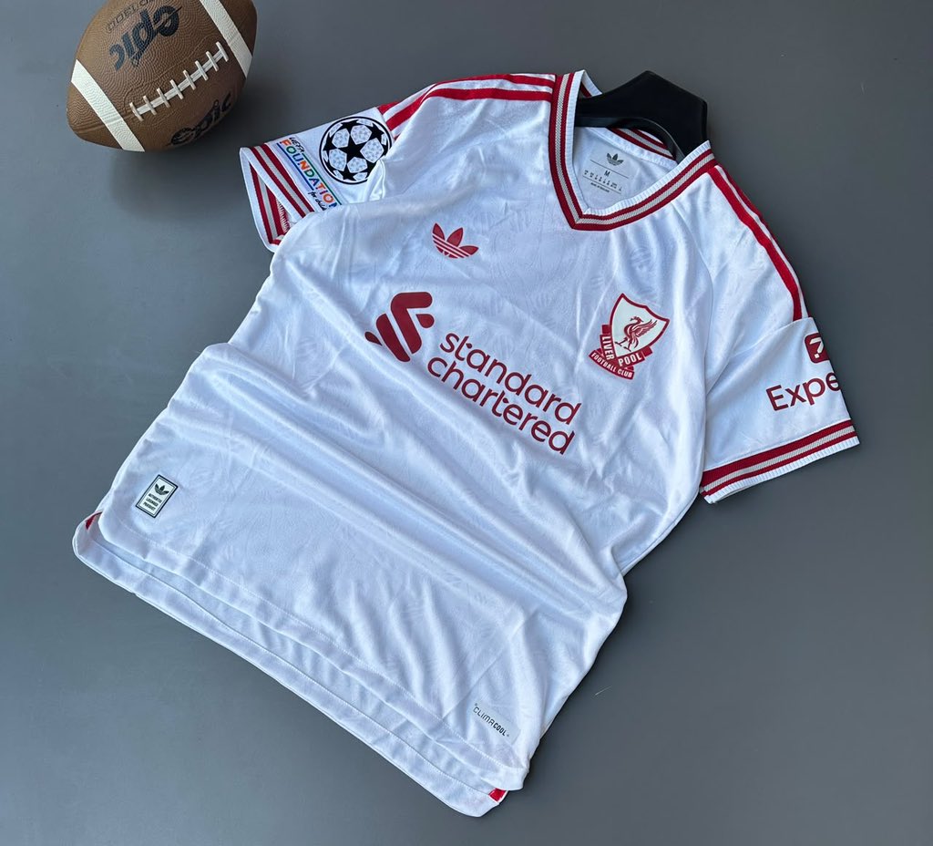 NuwatuhaProssy's tweet photo. Good morning from Prossy Sports Center! ⚽🔥
Original jerseys available! 👕💯
📲 0770302527 — Order yours today! 🏆 https://t.co/yiyPF01Bqn