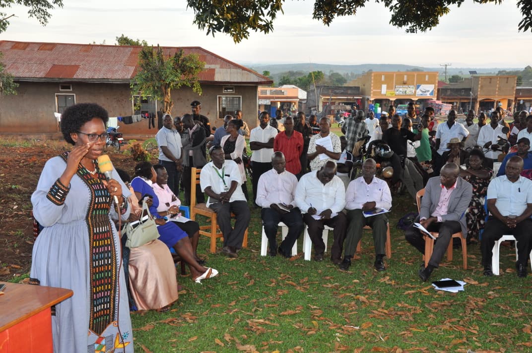 JudithNabakoob1's tweet photo. We held a sensitization meeting with new Local Council Chairpersons and their executives in Mityana. The meeting focused on understanding government's guidance on Wealth creation and monitisation at the household level. Government has so many opportunities  and the local level leaders need to understand these ventures in order to mobilise everyone.  I thank all local leaders at the district who turned up to educate new executives.