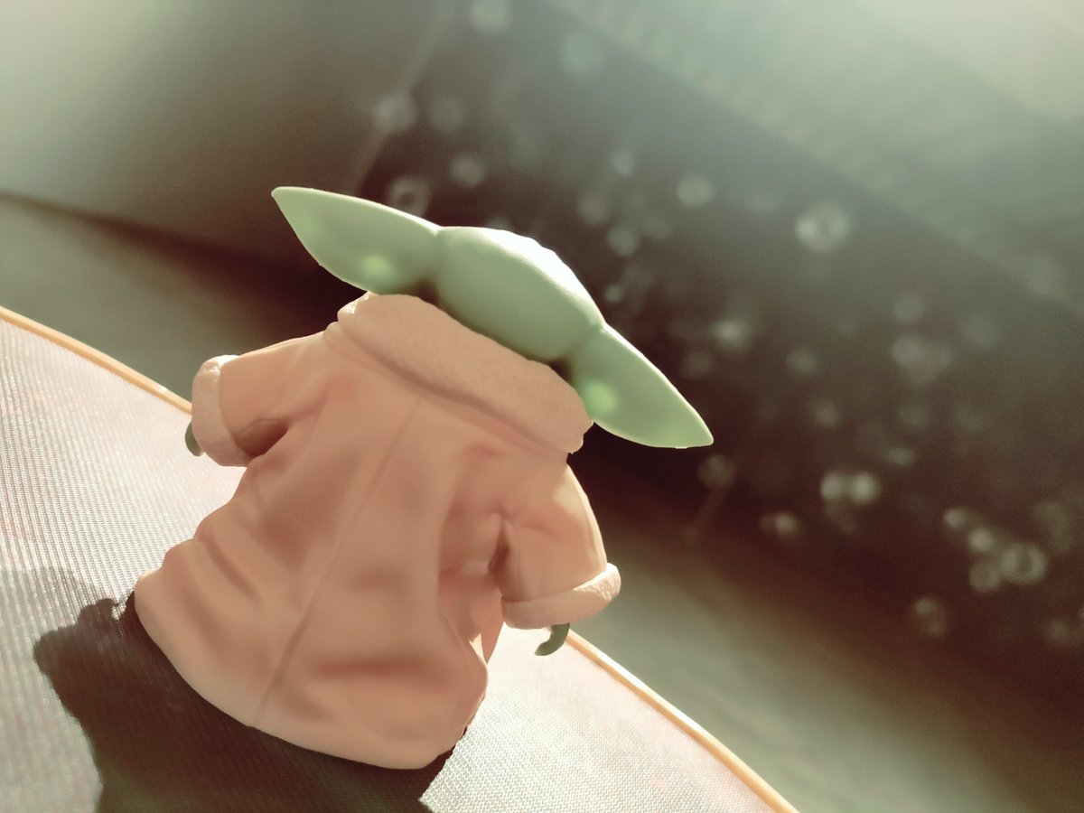 mottainaigh0st's tweet photo. 展示が全て美しかった。
作品を聴きながら読む絵本ゾーン素敵。こういうとこ無限に居られちゃうわね…。 https://t.co/ximqyjJRAc