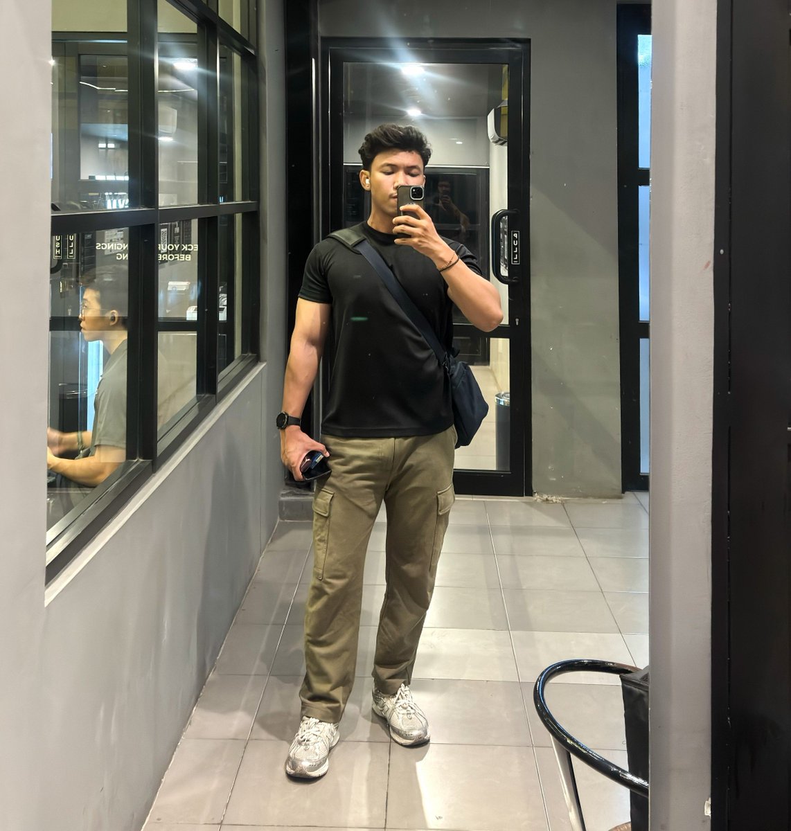 Zsalzsalzsal's tweet photo. Jadi otot yang boleh dilatih setiap hari: Abs, Biceps, and Forearms https://t.co/20N2nd59p6