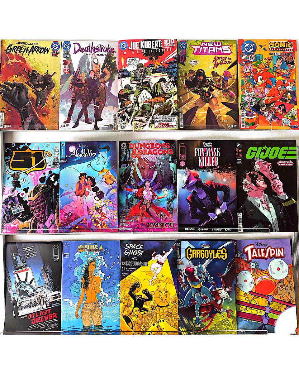 FinalBossComics's tweet photo. Oh #NCBD, My #NewComicBookDay

🔥 Absolute Cassandra Cain: The Shadow's Hand 1
🔥 Avengers: Armageddon 4
🔥 Detective Comics 1113
🔥 DNX 1
🔥 Dungeons &amp; Dragons: Ravenloft 1
🔥 Exquisite Corpses: Fox Mask Killer 1
🔥 G.I. Joe 26
🔥 Gargoyles 2
🔥 Ofiusa 1
🔥 X-Men 37

#FinalBoss https://t.co/FDYchmCL32