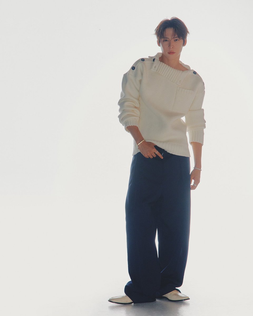 riize_archives's tweet photo. EUNSEOK for Harper’s BAZAAR Jewelry. https://t.co/m4O5SUR1A2