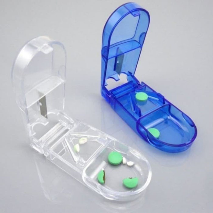 Puserba's tweet photo. Pill Cutter Pemecah Obat Tablet Pil
Bahan: Plastik dan metal Berkualitas Tinggi
Ukuran: 9x3.5x2.5 cm
#alatpemotongobattablet #pillcutter #pemotongobattablet #pemecahobattablet #puserba
https://t.co/zDBOsvJjpF https://t.co/EdjP2NfRRn