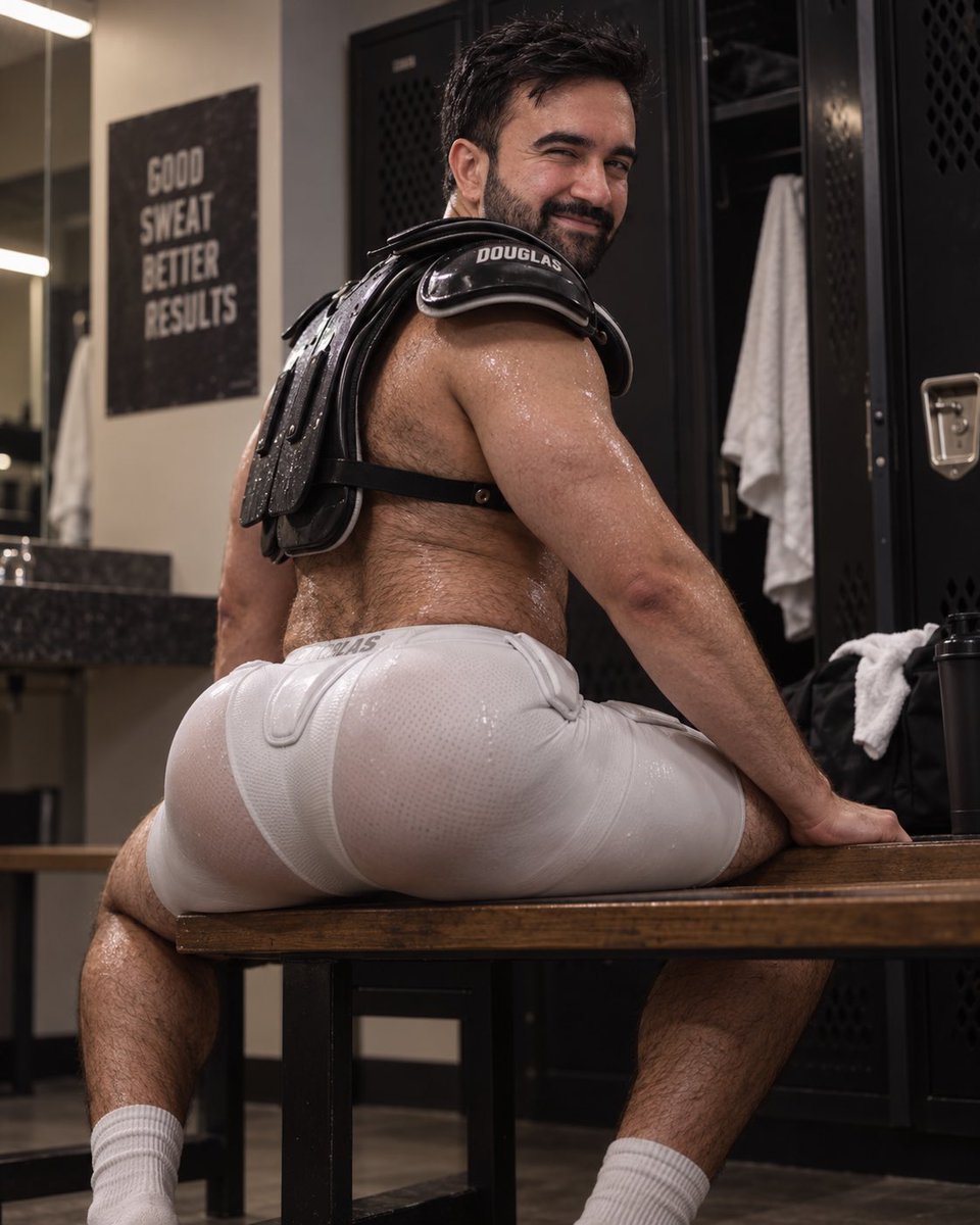 clapifyouc4re's tweet photo. I’ll let Daddy Zohran sit on my face🥵💦 https://t.co/eVssZggWz6