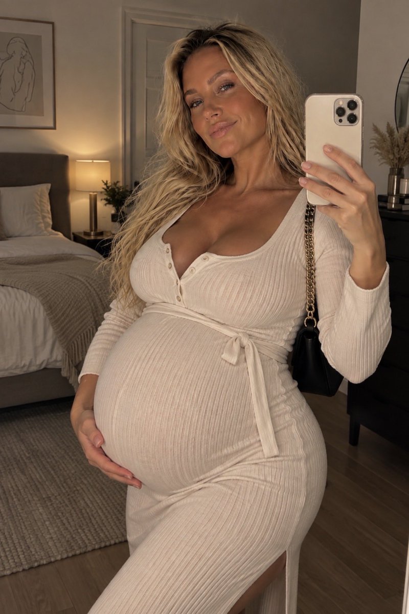 sterlingelenaxo's tweet photo. 🤍 A little more of me is waiting for you… 👀✨
If you want to see what I keep private, check my link in bio 🔗

#LinkInBio #Exclusive #Pregnant #MomToBe https://t.co/09D05e0ELh