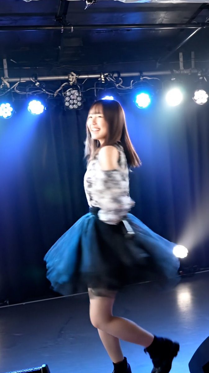 df4yea's tweet photo. マジの神作。あのアイドルが出演だってさ。
4927237 https://t.co/d8jnuhcooe