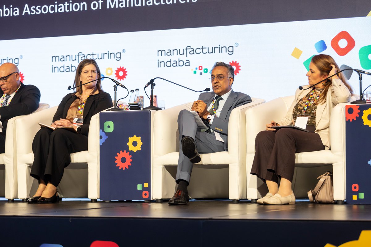 GreeneconomyM's tweet photo. Cape Town Manufacturing Summit to connect manufacturers, investors, government and industry leaders around the next phase of industrial growth. Read more here: https://t.co/k3bs3QEBBx https://t.co/AU09wNTZi9