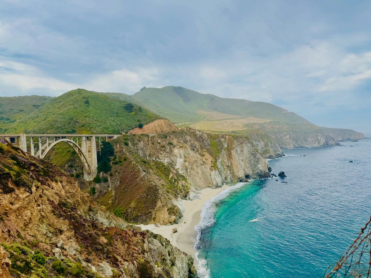 emilyrobinbts1's tweet photo. The famous bridge on California’s Pacific Coast Highway 1 is Bixby Bridge in Big Sur. https://t.co/oZhZBKxKSZ