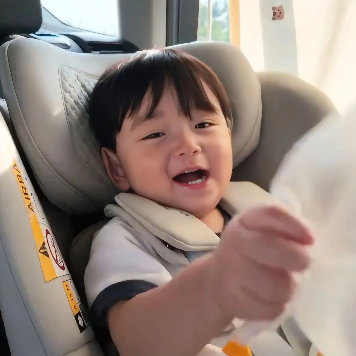 choiiyoojun's tweet photo. adorable🫠 https://t.co/ZyQBkjDoXO