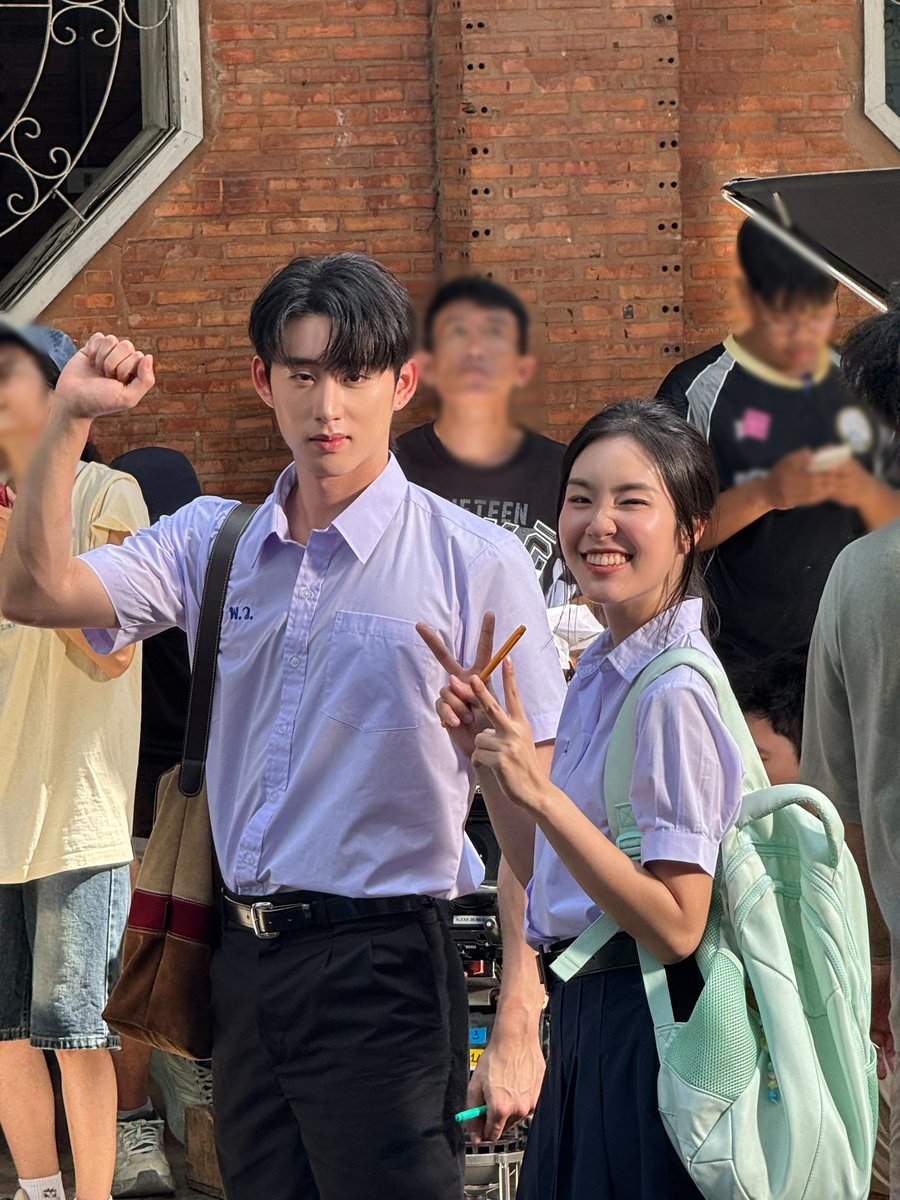 for_williamest's tweet photo. dia di ym bikin pun kejebak friendzone trs di snl dia sendiri difriendzonin 😭😭 https://t.co/gRfLDIxt8B