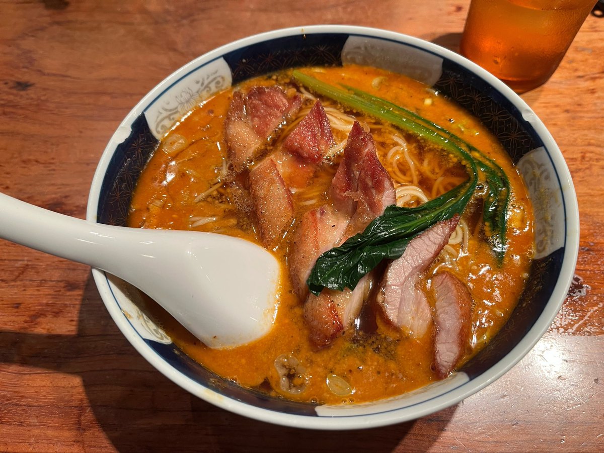 shake_thebear's tweet photo. 久々に東京の人は毎日こんなうまいもん食ってんのかこの野郎となった担々麺 https://t.co/DTg9IlDnvi