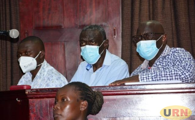 UGIndependent's tweet photo. Andrew Wilson says Kenyan police planted guns in Dr. Besigye arrest

https://t.co/TEsOf5oRpa https://t.co/XY6fYDi1sH