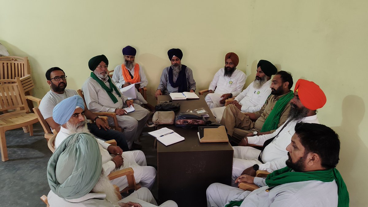 KMajdoormorcha's tweet photo. Kisan Mazdoor Morcha (KMM) leadership convenes a crucial meeting in Chhaba, Amritsar, to chart out next phase of their movement.
Key demands:
*Legal guarantee for MSP procurement
*Complete farm &amp; worker debt relief
*Compensation &amp; justice for Shambhu-Khanauri protest families https://t.co/Q69DaDiJMZ