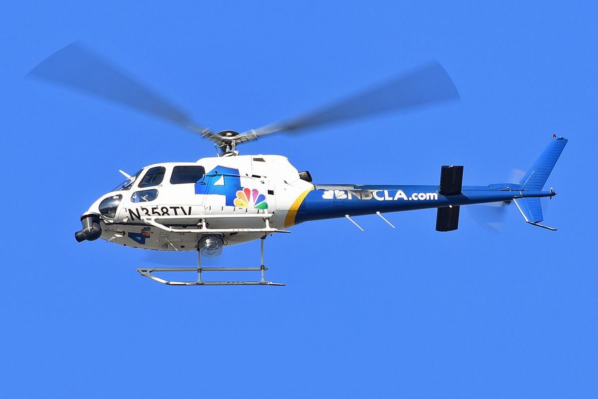 Jonathan_IFLO's tweet photo. @kcranews @kcranews The aircraft involved seems to be what was previously used as Livecopter 3 (N358TV). https://t.co/YTegtC0NJ0