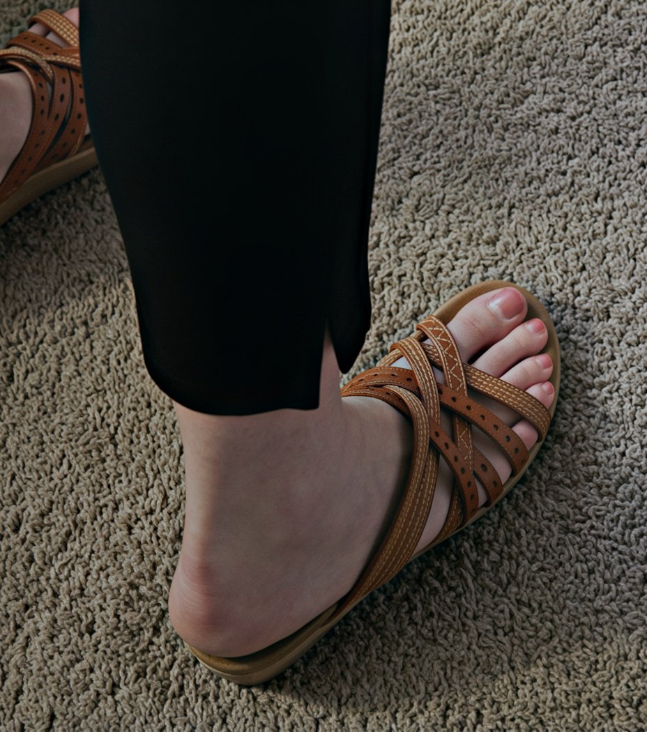 licknsuck13's tweet photo. #feet #sexyfeet #prettytoes #feet #footgoddess #candidfeet https://t.co/G0WpcVvhDV