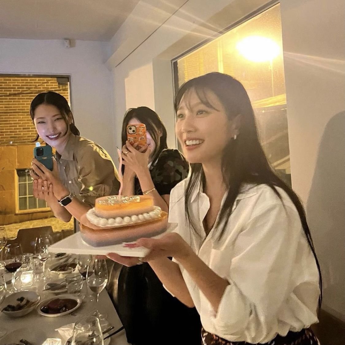 jardinvierno's tweet photo. to the loveliest virgo, 
my girl! (@kittieary) ❤︎
happiest birthday to you, and i love you always. i am so happy we got to be friends and meet in this life. cheers to many years together, and i will always be the happiest to have you around! https://t.co/dLNiX23j3c