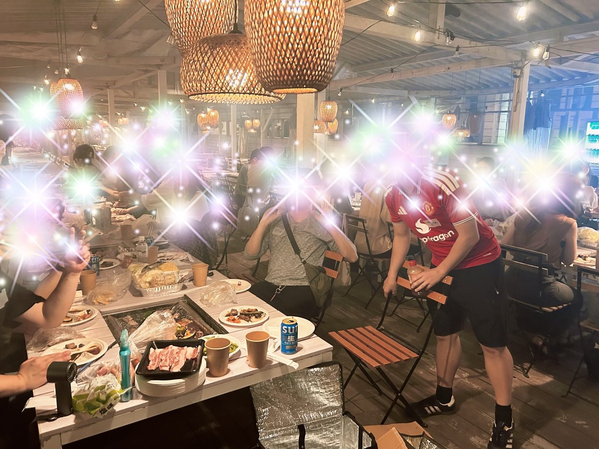bar24365's tweet photo. 豊洲でエンジニアBBQ🍖👩‍💻🎇

今回は初開催㊗️

40名弱の皆様が集まってくれました❤︎
オシャレな場所で楽しく仕事や趣味の話ができたのと今回はコミュニティメンバーの友人や職場の繋がりなど新たに紹介もして頂きメンバー増員してもらいました！

ありがとうございました(๑>◡<๑)

#エンジニアBBQ https://t.co/vRAvJ5NKAD