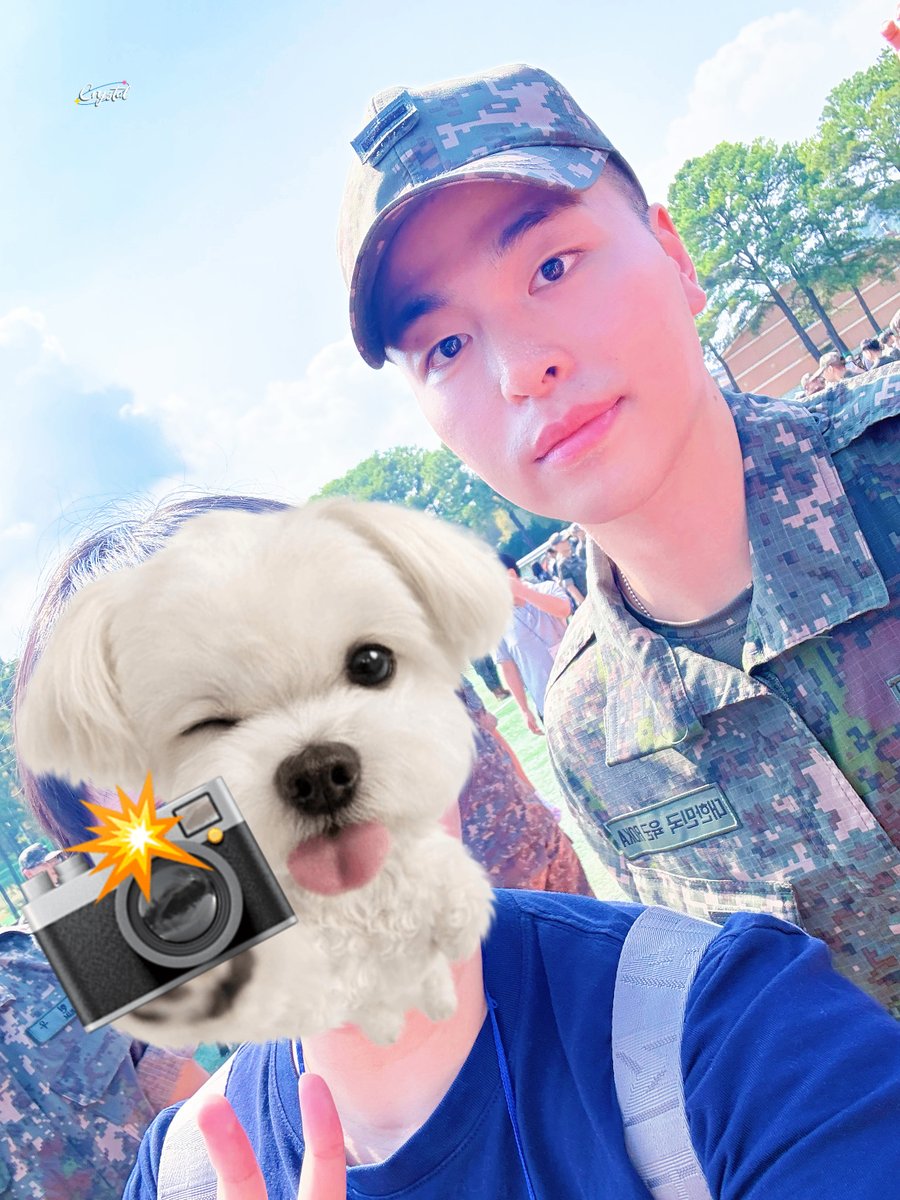 Crystal331_'s tweet photo. 오늘 제일 많이 하는 대화 
🐶‘먼곳에서 와줘서 고마워’ 
🥰‘괜찮아. 너도 수고했어.’
서로가 정말 수고했다! 앞으로도 계속 수고해! https://t.co/zL0rrMi0z6