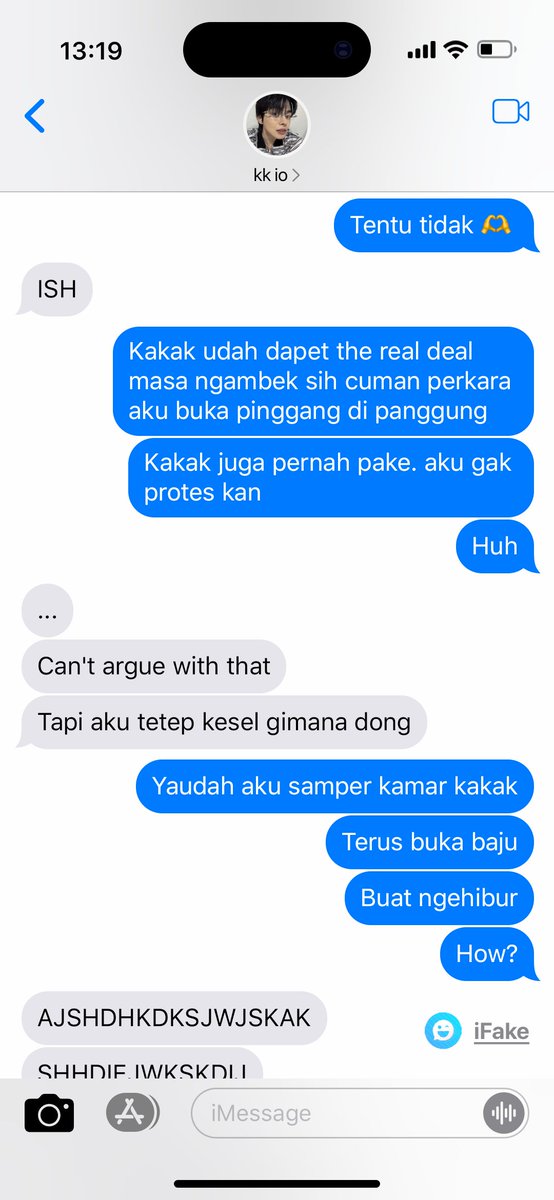 teemaverse's tweet photo. Leolong lagi 🙏

Bakal stop sampe mereka stop tp please jangan stop https://t.co/hxLf8EVDHK