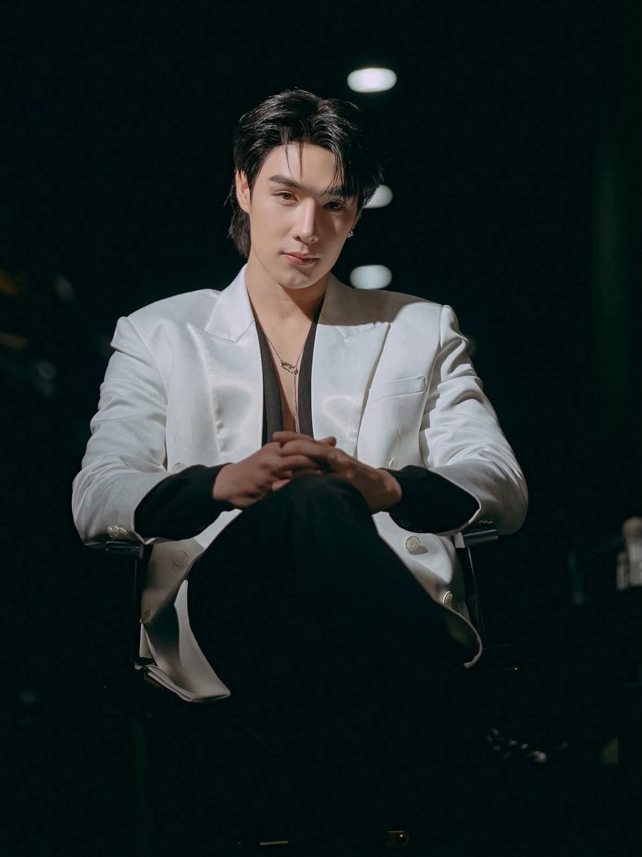 kkkwangsoooo's tweet photo. (👨🏻) : Keep it as a fond memory. 🖤 

#อย่าขอพี่เจนfinalep
𐔌ྀིྀ #TeeBoonyakait 𓈒 ݁⋆ 𖦹. ⑅ 𐦯 https://t.co/L80PK1dXIw