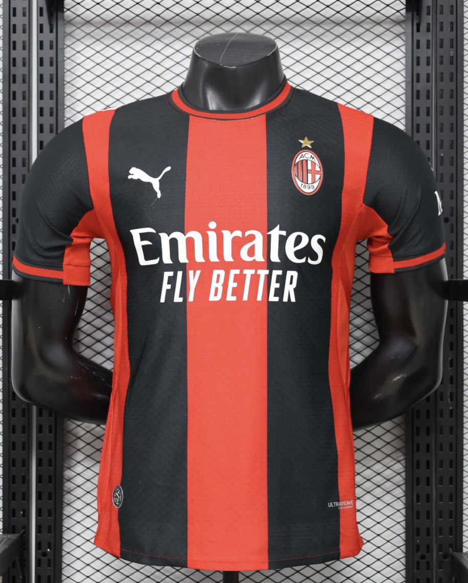 Rossoneri_ar's tweet photo. سحب على عدد (1) قميص للميلان🔴⚫️

شروط السحب :

▫️ريتويت لهذة التغريدة. 
▫️متابعة كل من @Rossoneri_ar - @CamisaStoreQ1

السحب بعد مباراة ميلان - بينفيكا  .. تمنياتنا بالتوفيق للجميع 🤝 https://t.co/VA36VrLzo9