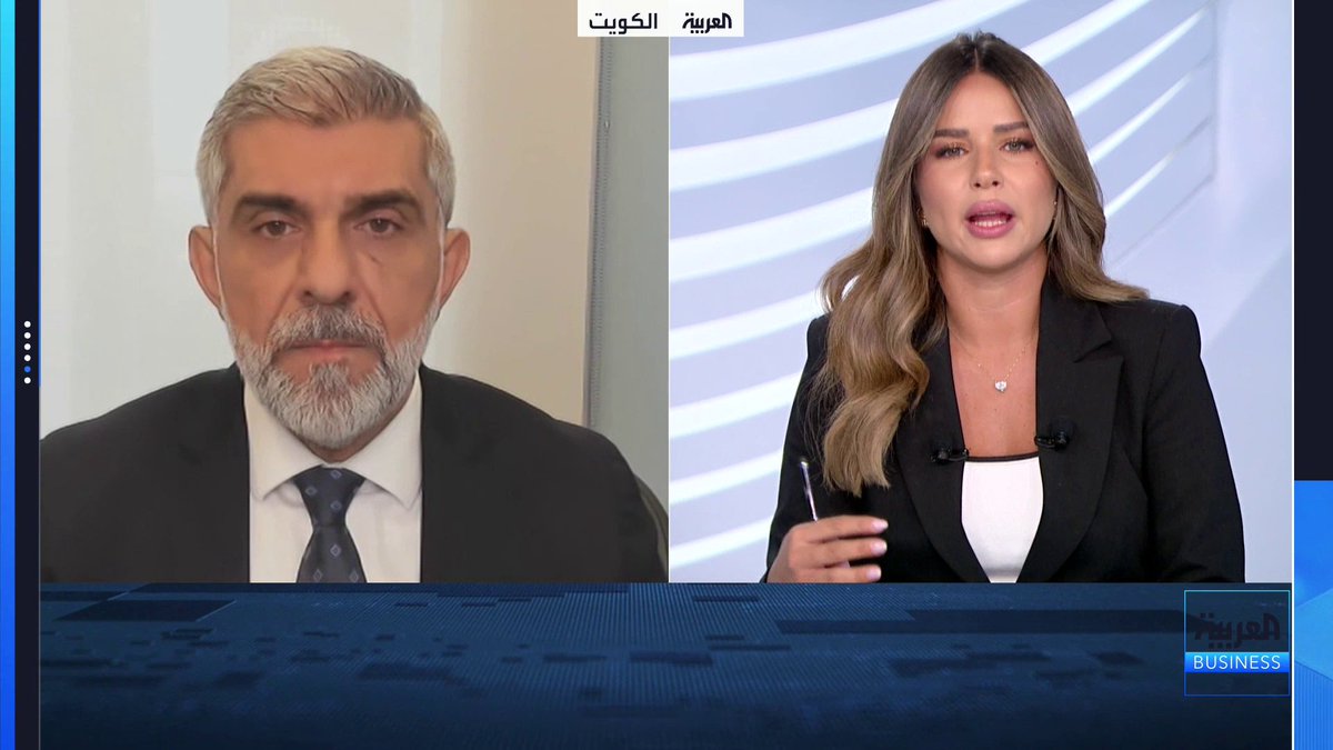 نائب رئيس إدارة البحوث في كامكو إنفست رائد دياب: صعود بورصة الكويت يستند إلى متانة المركز المالي للدولة وتدفق استثمارات شركات عالمية كبرى. استئناف الصادرات النفطية تدريجياً ساهم في تخفيف أعباء وضغوط الميزانية العامة. مكرر الربحية للسوق الكويتي عند 17 مرة يجعله مقوماً بأقل من قيمته مقارنة بالمتوسطات العالمية افتتاح الأسواق _Business لمزيد من التحليلات وأخبار الاقتصاد.. تابعوا "العربية Business" مباشرة على يوتيوب 