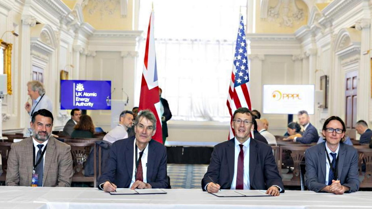 CleanEnergy_P's tweet photo. The US and UK just linked their fusion supercomputers. Not a research paper. A deal.

UKAEA + Princeton PPPL will now train the same AI models on data from two different fusion machines. Two compact spherical tokamaks. One on each side of the Atlantic.

The point: learn faster. Build digital twins. Feed it into STEP and STAR.

"No single lab or nation will design it alone."

And that's just one of three deals this week. Birmingham + EPRI launched FURESHMA on shielding materials. Tennessee + TVA + UK deepened their partnership on supply chains, tritium, and regulation.

Three deals. One week. Fusion is leaving the lab.

Learn more:  https://t.co/RJ6F6trSJ0 

#Fusion #UK #USA #AI #Energy #NetZero