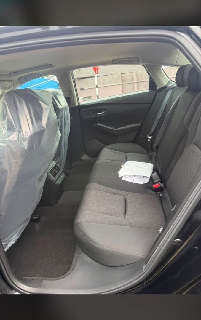 AngelAnon12's tweet photo. 2024 Accord Sports Hybrid, ₵368k

Full option 
2.0L+ electric motor
27671km

Kumasi moveable to Accra 
Commission terms apply 
1198
AngelsDirect🪽 
https://t.co/4YETfgapF0 https://t.co/97YA1f8z8m