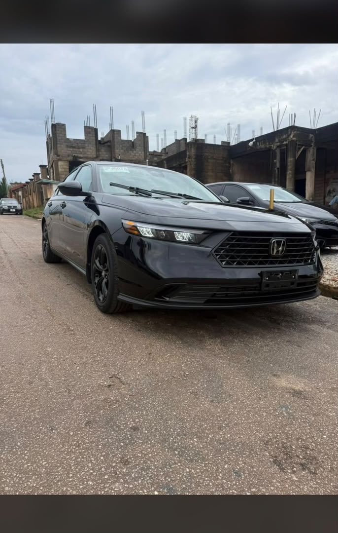 AngelAnon12's tweet photo. 2024 Accord Sports Hybrid, ₵368k

Full option 
2.0L+ electric motor
27671km

Kumasi moveable to Accra 
Commission terms apply 
1198
AngelsDirect🪽 
https://t.co/4YETfgapF0 https://t.co/97YA1f8z8m