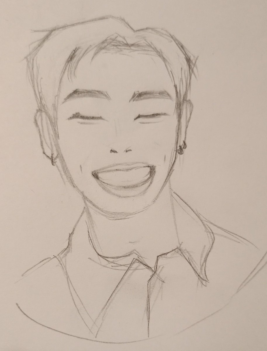 altannie_7's tweet photo. Soo súper tarde pero mejor tarde que nunca
#RMDAY #HappyRMDay https://t.co/x89yVoworh