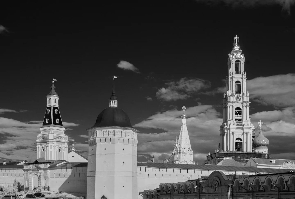 DebWengert28kn's tweet photo. Photo by Павел Барилов Pavel Barilov on September 14, 2025. https://t.co/FRswIO8JRx
