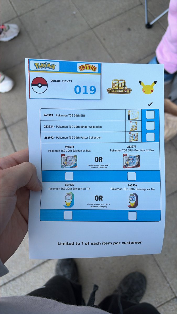 BrynMorgann3's tweet photo. @pokemartalerts what my smyths is doing https://t.co/kOz4qD15tn