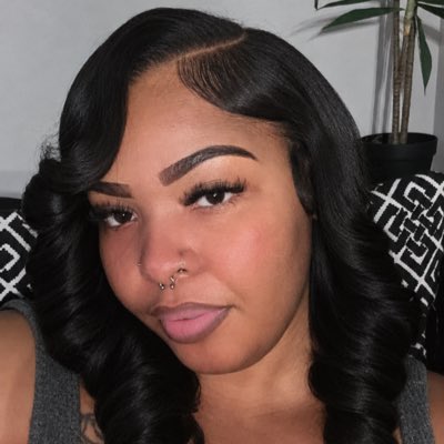 missrenaae's tweet photo. #NewProfilePic https://t.co/vzX1vtZZL6